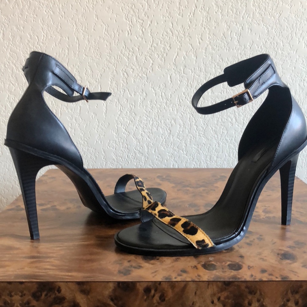 Leather and leopard strapped heel